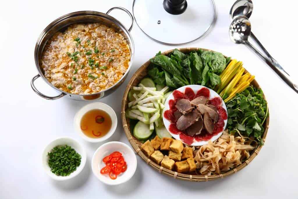 Lẩu Riêu Cua Bắp Bò